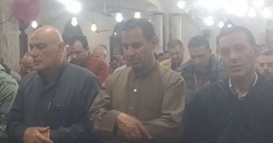 أداء صلاة التراويح وابتهالات وندوات عن فضل وأهمية ليلة القدر بمساجد كفر الشيخ