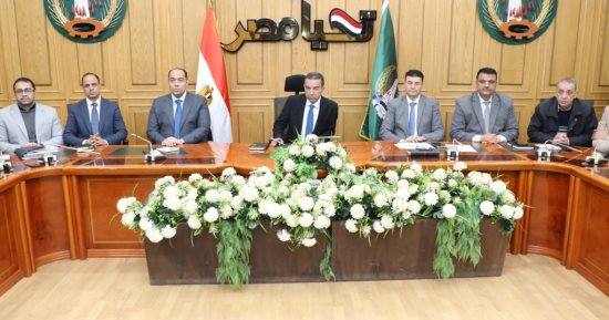 محافظ المنوفية: صحة المواطن خط أحمر ولن أسمح بأى تقصير فى المستشفيات