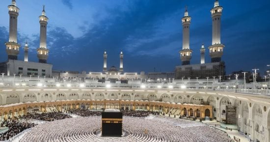 مركز الأرصاد بالسعودية: سيول وأمطار رعدية على مكة
