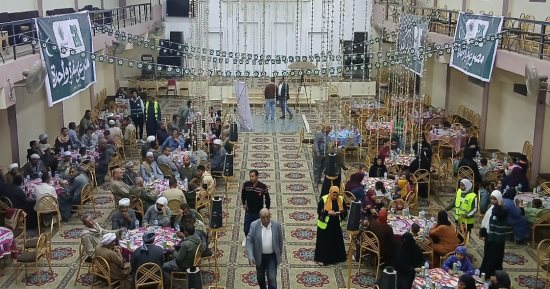 مصر على سفرة واحدة.. إقبال الصائمين على إفطار التحالف الوطني بقنا.. مباشر