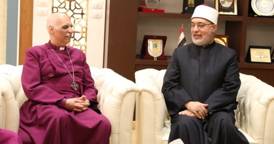 مفتي الجمهورية يستقبل وفد الكنيسة الأسقفية لتقديم التهنئة بعيد الفطر المبارك 