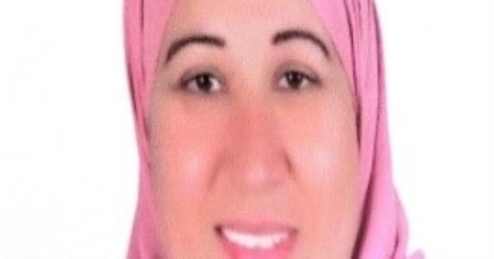 الأم المثالية بالسويس: نجاح أبنائي أعظم مكافأة بعد سنوات من العطاء
