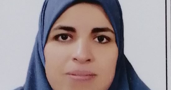 20 عاما من الصبر والكفاح.. قصة أم مثالية من دمياط صنعت نجاح أبنائها وحققت وصية زوجها