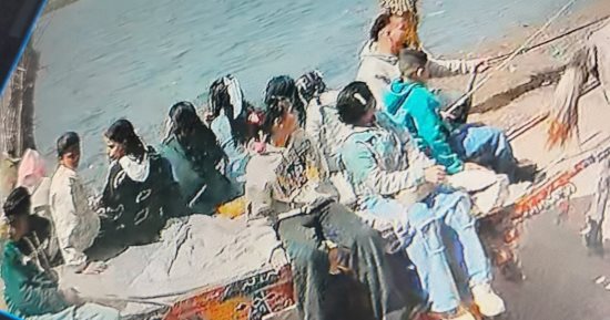 مصرع 4 أطفال وإصابة 3 فى انقلاب عربة كارو بمصرف بدمياط خلال الاحتفال بالعيد
