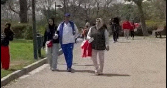 احتفالات عيد الفطر.. خروجات عائلية في حديقة الأزهر والميادين