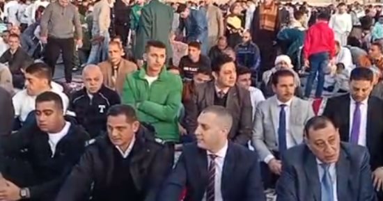 صلاة عيد الفطر المبارك بحضور محافظ كفر الشيخ