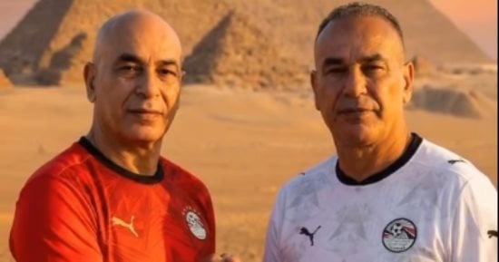 استعراض حسام وإبراهيم حسن تيشرت منتخب مصر فى كأس العالم بالأهرامات.. فيديو
