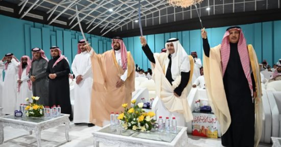 أهالي رفحاء بالسعودية يحتفلون بعيد الفطر وسط أجواء من الفرح والبهجة