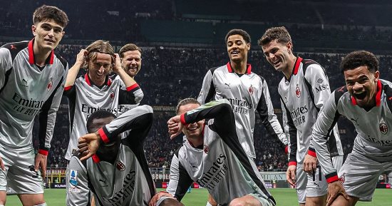 ميلان يخطف تورينو 3-2 ويستعيد وصافة ترتيب الدوري الإيطالي.. فيديو