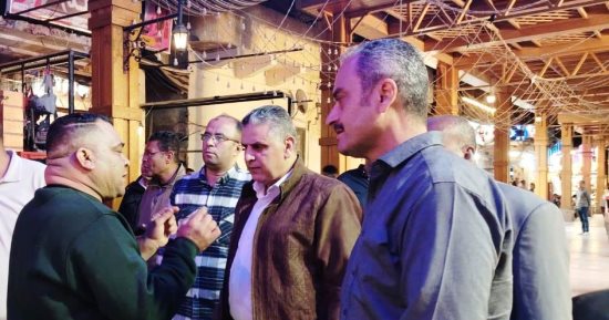 نائب محافظ أسوان يتفقد السوق السياحى القديم