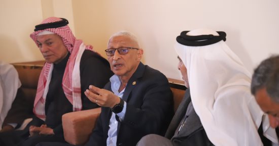 محافظ شمال سيناء يتفقد قرية القسيمة ويؤكد دعم الدولة لتنمية المناطق الحدودية