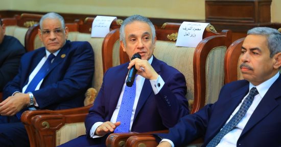 وزير العدل من سوهاج: تحقيق العدالة ليست تطبيق قانون فقط بل حُسن معاملة المواطن