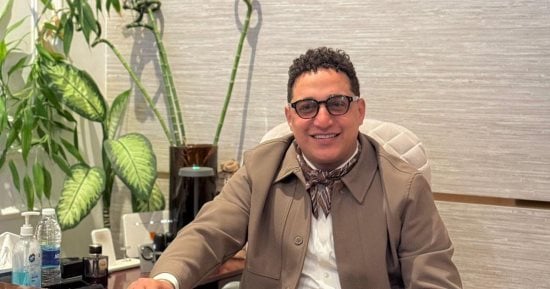 بدور عليكى.. رضا البحراوى يبكى فى أولى حفلاته بعد العودة من الاعتزال