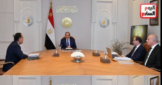 تفاصيل.. اجتماع الرئيس السيسى لبحث زيادة الأجور وخفض الدين