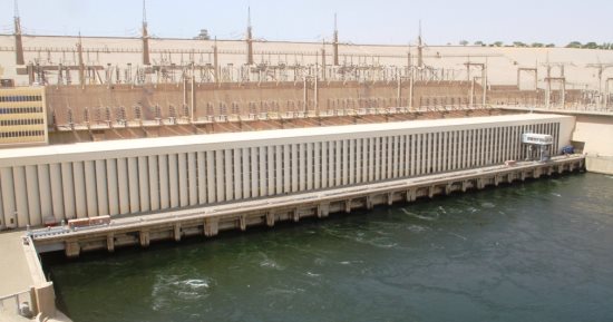 السد العالى.. صرح هندسى واستراتيجى ومزار سياحى مميز بأسوان.. صور