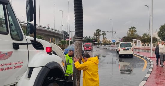 استعدادات مكثفة بمطار القاهرة الدولى لمواجهة التقلبات الجوية