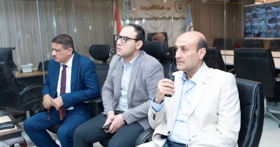 محافظ أسيوط يتابع حالة الطقس لحظة بلحظة من مركز السيطرة ويؤكد استقرار الأوضاع