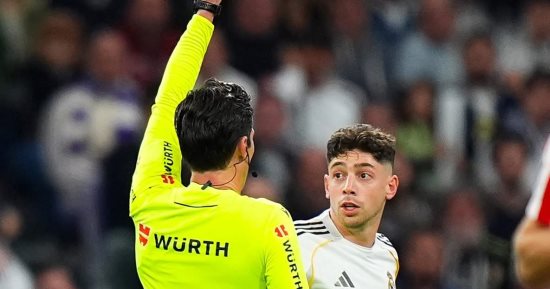 فالفيردي يغيب عن ريال مدريد مباراة واحدة بعد طرده في الديربي 