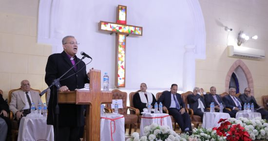 رئيس الطائفة الإنجيلية يشهد تنصيب القس جرجس شفاالله راعيا لكنيسة منشية الصدر