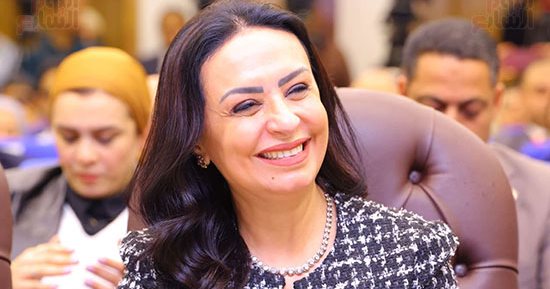 وزيرة التضامن: الأم المصرية «درع الوطن» وعنوان الصبر فى أصعب الظروف