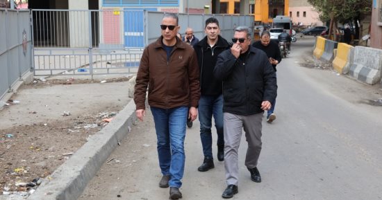 محافظ الجيزة يتفقد حالة النظافة والإشغالات بأحياء الوراق والمنيرة وإمبابة