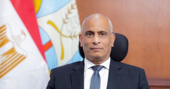 محافظ كفر الشيخ يهنئ الجامعة بتأهل فريق كلية الهندسة ضمن الأفضل 15 عالميا