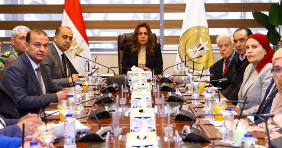 منال عوض: قرارات حاسمة لتنظيم مزاولة أنشطة الإدارة المتكاملة للمخلفات غير الخطرة