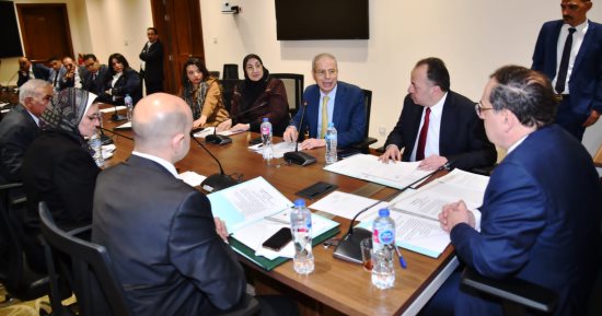 طاقة النواب تطالب الكهرباء بالالتزام بلوائح الإجازات.. والوزارة تستجيب