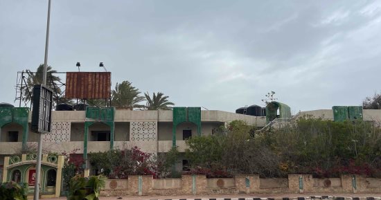 هطول أمطار وسحب كثيفة على مدن شمال سيناء.. صور