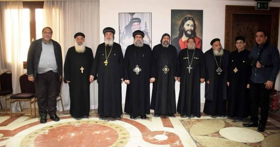 لجنة الألحان بالمجمع المقدس تبحث توحيد التسجيلات الطقسية: نلتزم بطقس عيد الصليب