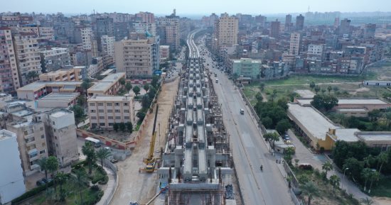 مترو الإسكندرية الجديد يحدث نقلة نوعية فى عروس المتوسط.. إنشاء المرحلة الأولى بطول 21.7 كيلو متر بسواعد مصرية خالصة.. 20 محطة توفر سيولة مرورية من أبو قير حتى محطة مصر.. وهذه تفاصيل المرحلتين الثانية والثالثة