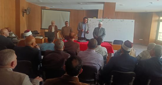 رئيس الإسماعيلية الأزهرية يتابع فعاليات اليوم الرابع من تدريب مكافحة الفساد الإدارى