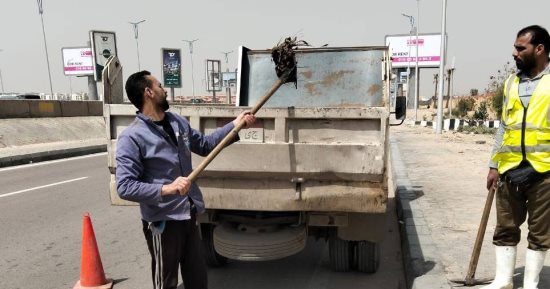 انتشار معدات مياه الشرب بالجيزة على المحاور الرئيسية لمواجهة الأمطار