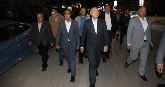 ​لليوم الرابع.. محافظ القاهرة يتابع ميدانياً الالتزام بمواعيد غلق المحال 9 م