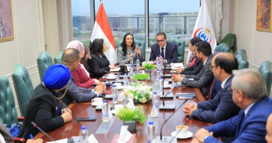 وزيرا الصحة والتضامن: إتاحة تطعيم فيروس الورم الحليمي البشري للسيدات
