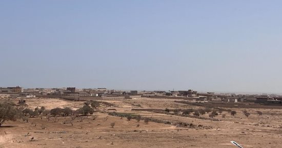 سطوع الشمس على مطروح ونشاط الرياح عقب أمطار وأتربة الأمس.. فيديو