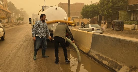 استمرار أعمال شفط مياه الأمطار بالجيزة.. صور 