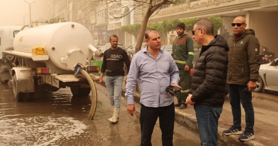محافظ الجيزة يتفقد جهود شفط مياه الأمطار.. ويؤكد استمرار الجاهزية 