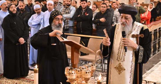 البابا تواضروس يصلى طقس «القنديل» بجمعة ختام الصوم في دير الأنبا بيشوي