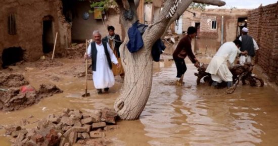 الأمم المتحدة: أزمة أفغانستان تتعمق مع زيادة في العائدين والجفاف