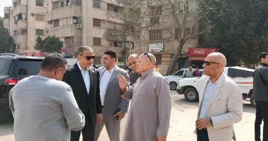 محافظ الجيزة يستمع لشكاوى المواطنين.. وتوجيهات حاسمة بتكثيف جهود النظافة