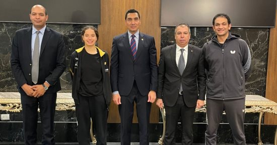هنا جودة تصل القاهرة بعد إنجازها التاريخي فى كأس العالم لتنس الطاولة