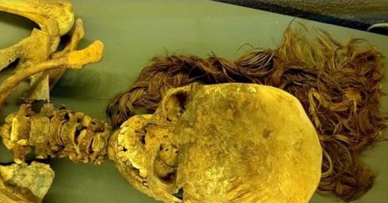 ضفيرة الشعر التى تحدت الزمن.. امرأة من سالونيك عمرها 1700 عام