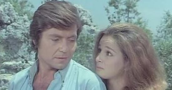 52 عاما على فيلم أجمل أيام حياتى لـ حسين فهمى ونجلاء فتحى 