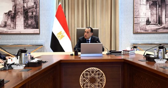 رئيس الوزراء يتابع مع وزير النقل عددا من ملفات عمل الوزارة