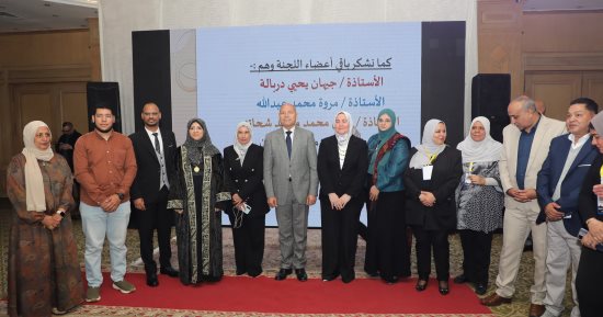 ​محافظ القاهرة يكرم 97 أما مثالية: تمكين المرأة حجر أساس فى بناء الجمهورية الجديدة