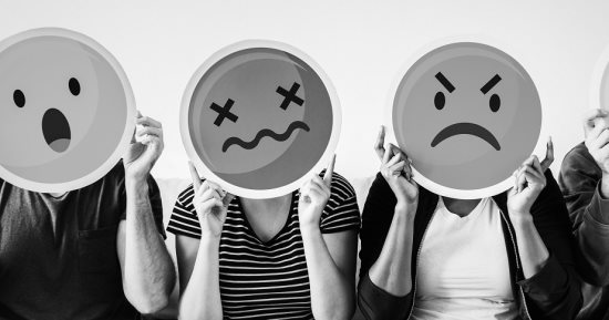 لو التقلبات المزاجية بتبوظ يومك.. 6 حيل تخليك دايمًا رايق