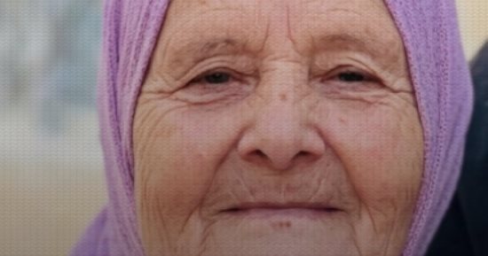 تشيع الشهيدة صبرية شماسنة بعد تعرضها للضرب المبرح على يد جنود الاحتلال