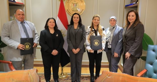 وزيرة التضامن: دعم الجمعيات الأهلية في تمويل المشروعات الصغيرة ومتناهية الصغر
