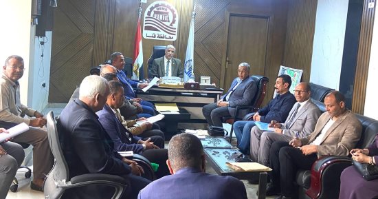 تعليم قنا: خطة شاملة لتفعيل ترشيد استهلاك الكهرباء بالمدارس